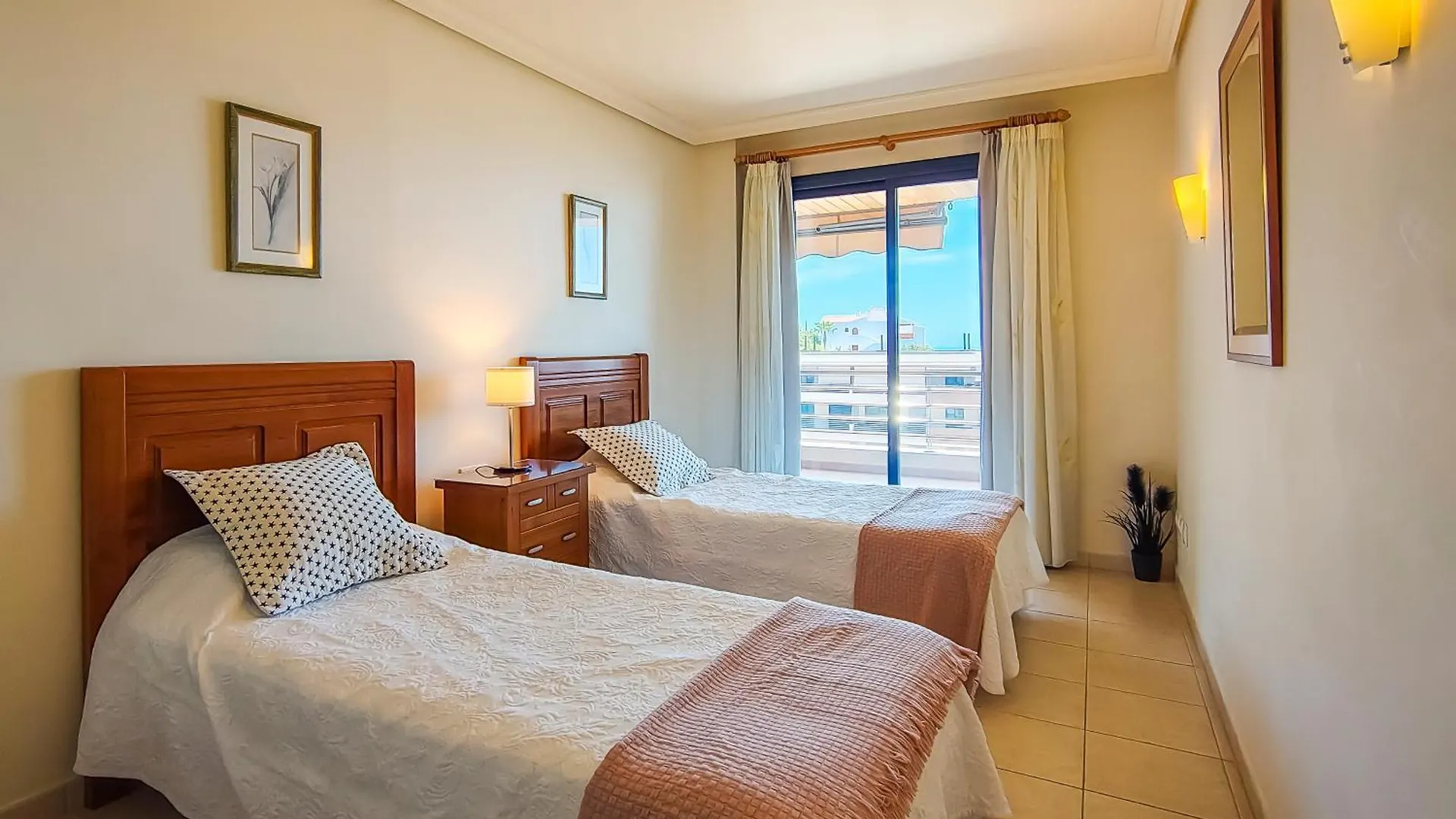 Top Floor Best Ocean View - Swimming Pool Puerto de Santiago  Spanien